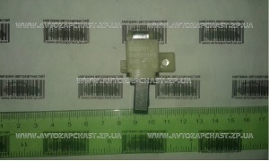 Щетка генератора Ваз 2101-2107, с держателем - СТАРТВОЛЬТ【2101-3701470】